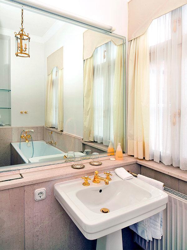 Hotel Bürger Palais 3*